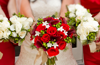 bouquet & couple